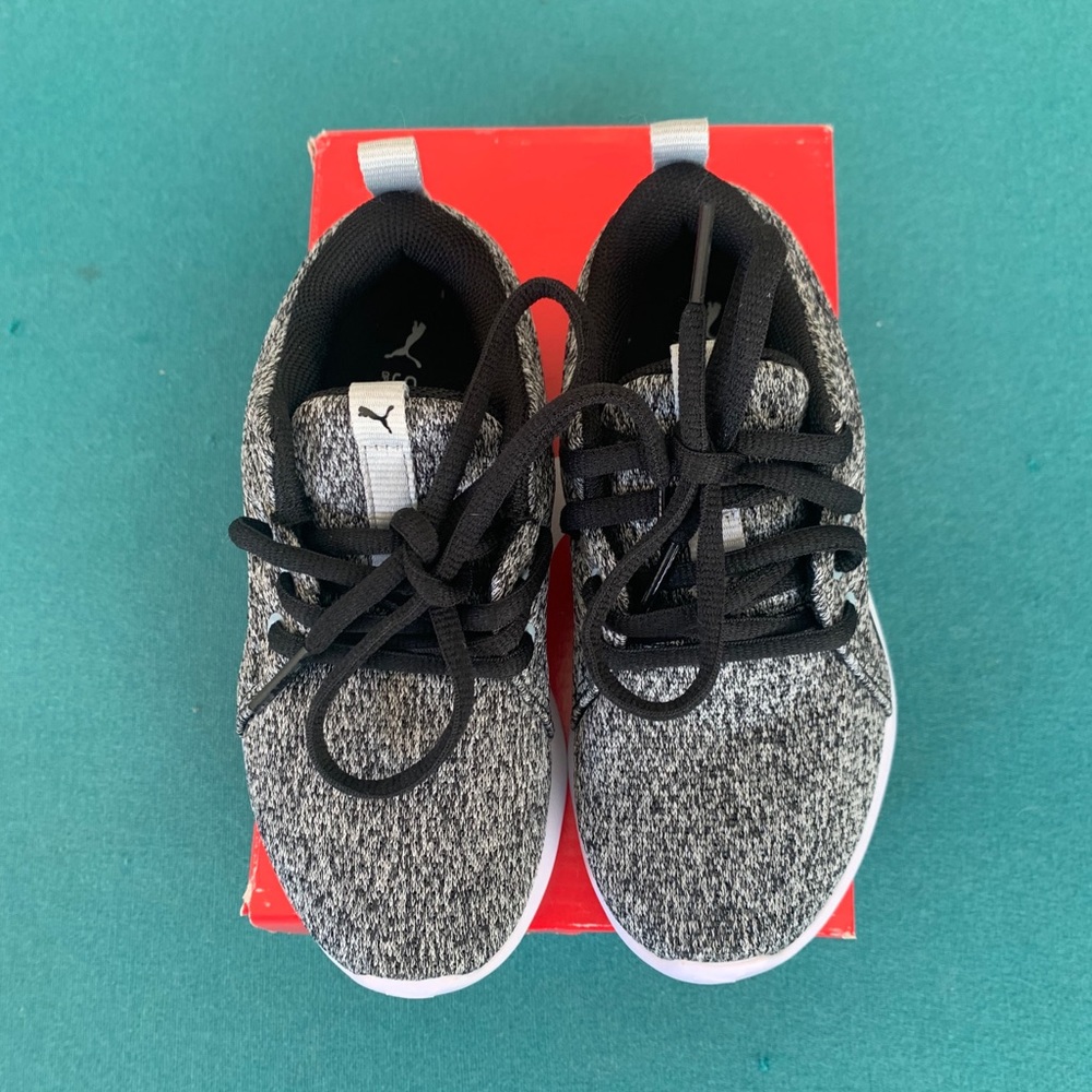 Shoes - Picture 3 of 3